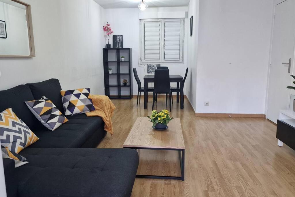 Appart Cosy & Spacieux-Metro7 Louis-Aragon+Parking Leilighet Vitry-sur-Seine Eksteriør bilde